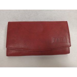 Lupa Leather Tri-fold Wallet